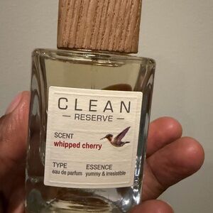 1.7oz 
Clean Reserve Whipped Cherry Eau de Parfum 
Sprayed once